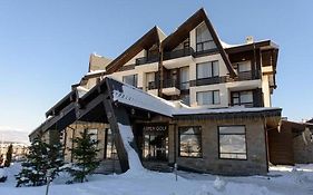 Stylish 1 Bedroom Apartment In Aspen Golf Resort